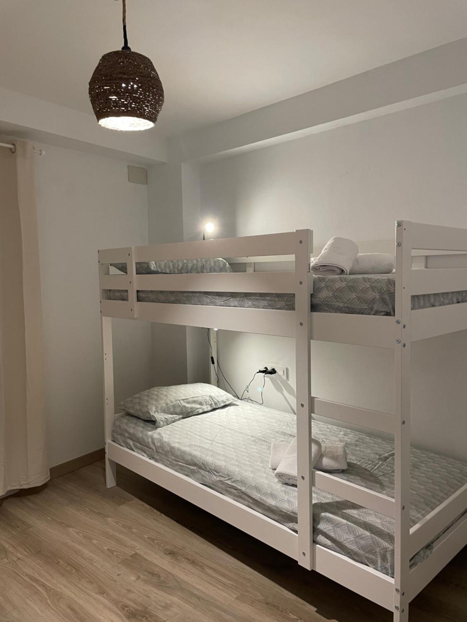 Barri Vell 4 Apartment Manresa Bagian luar foto