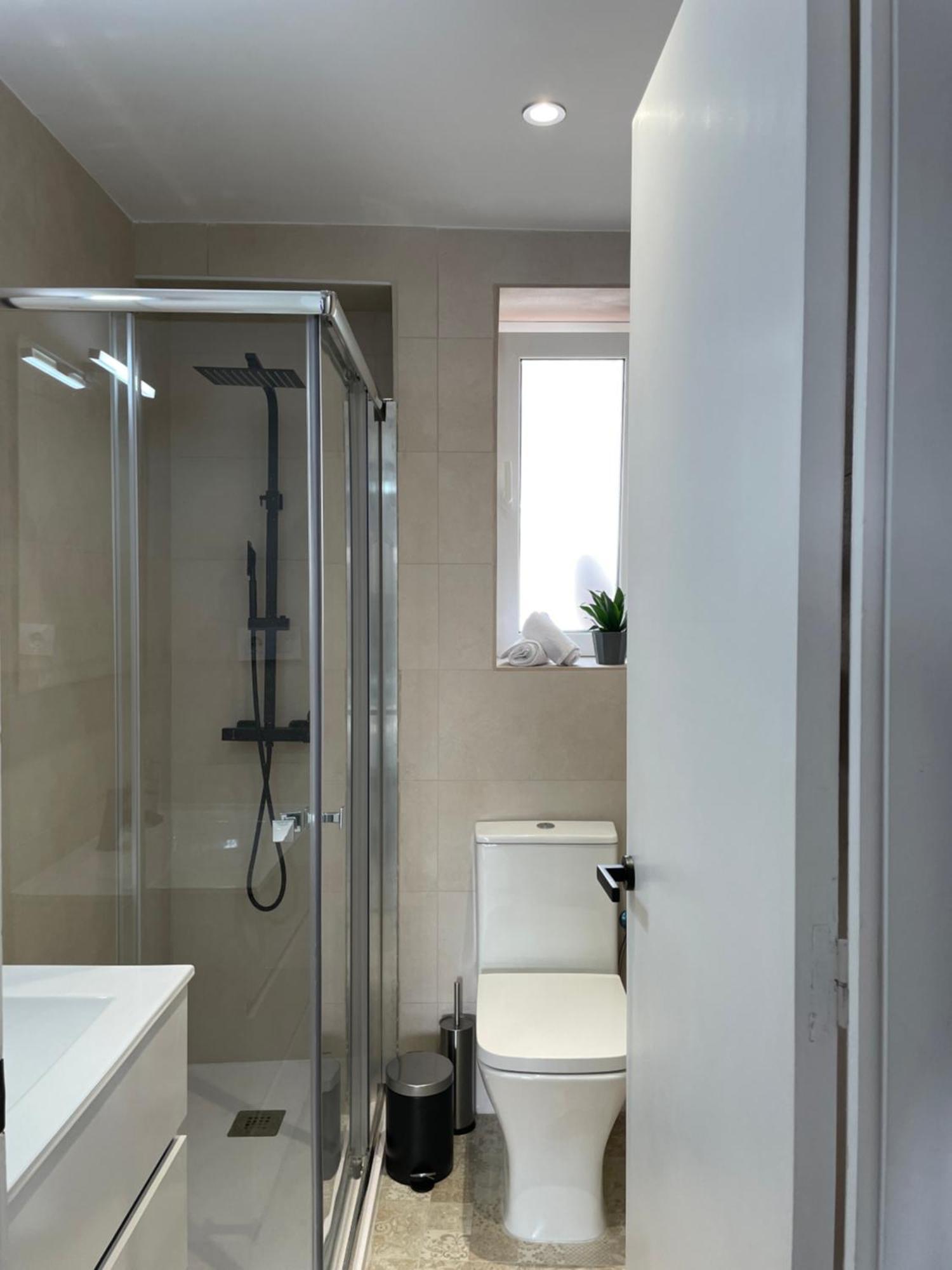 Barri Vell 4 Apartment Manresa Bagian luar foto