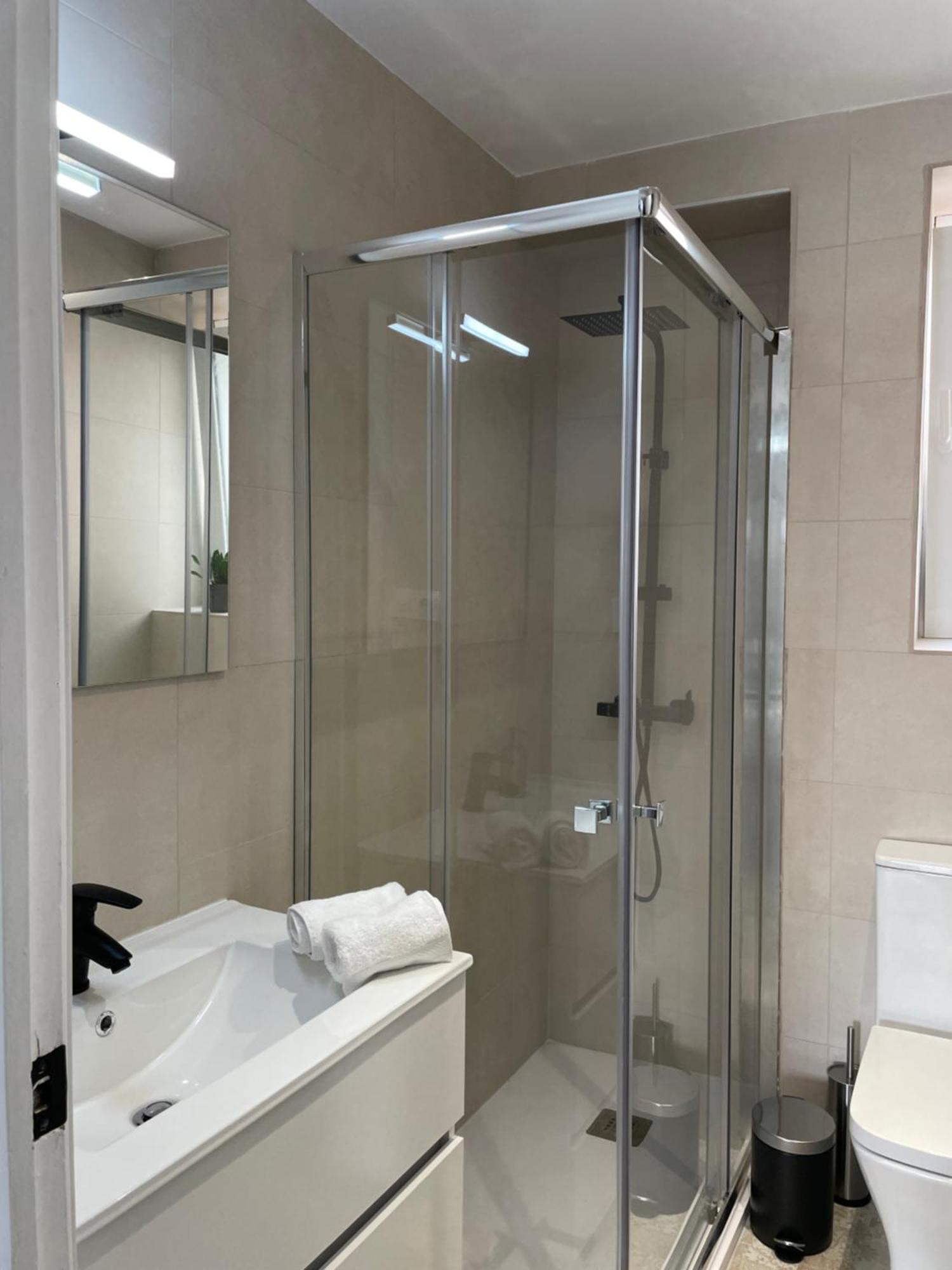 Barri Vell 4 Apartment Manresa Bagian luar foto